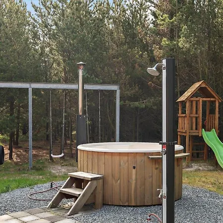 0123-romo-ivigtut-9 Holiday home *